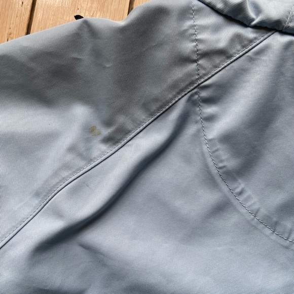 Nike Golf Women’s Powder Blue Adjustable Cinchwaist Windbreaker - Picture 6 of 6